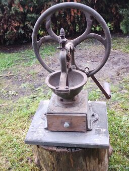 Kupecky mlynek na kavu velký - 5