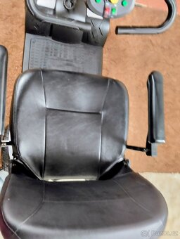 Elektrický invalidní vozík - 5