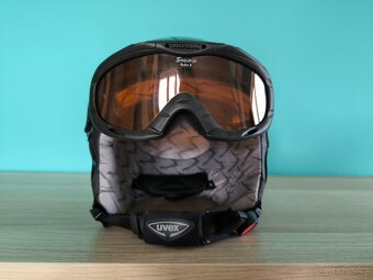 Dětská helma a brýle - 5