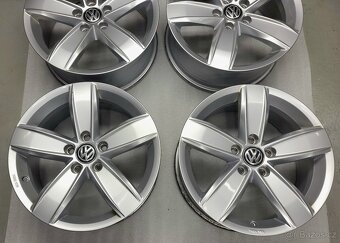 17" Originál VW Corvara 5x112 Passat B8 - 5