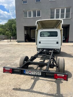 🚗+🚗 IVECO Daily 35S16 šasy - 5