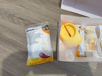 MEDELA ODSÁVAČKA - 5