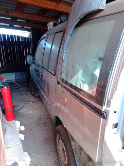 Fiat Doblo I kapota - 5