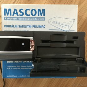Satelitní přijímač MASCOM MC1101CR černý - 5