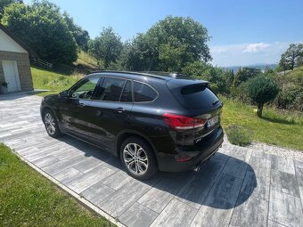 BMW X1 18d Sportline - 5
