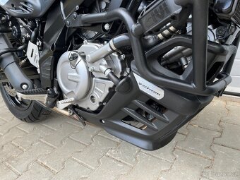 Suzuki DL 650 V-Strom - 5