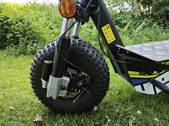 E-skútr - HECHT TERRIS BLACK - 5