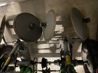 Sazeč brambor Kora 2 - 5