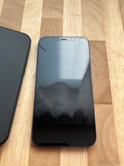 iPhone 12, 128 GB, 100 % baterie - 5