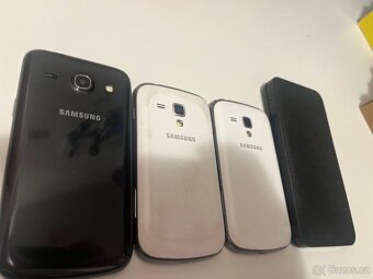 Telefony Samsung a powerbanka - 5