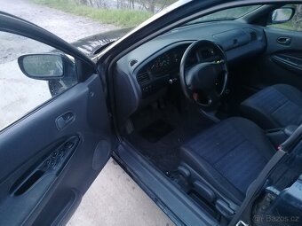Mazda 323 - 5