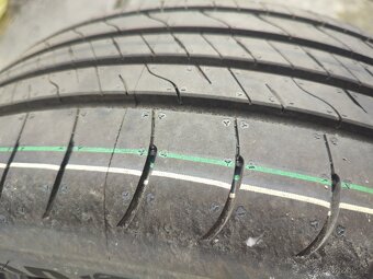 PNEUMATIKY GOOD YEAR 215/60 R17 100H - NOVÉ, NEJETÉ - 5