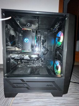 Prodám výkoný Pc Hal 3000 - 5