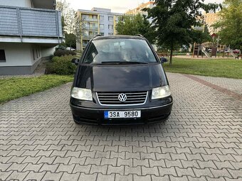 Volkswagen-Sharan 1.9TDi 85kw 4X4 - 5