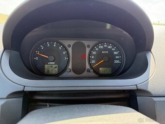 Ford fiesta 1.4 59kw - 5