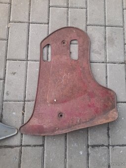 Jawa kývačka kryty motoru - 5