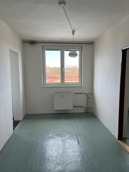 Pronájem bytu 3+kk o rozloze 67 m2, ulice Za Krejcárkem, Mil - 5