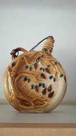 Různé porcelánové či keramické dekorace - 5