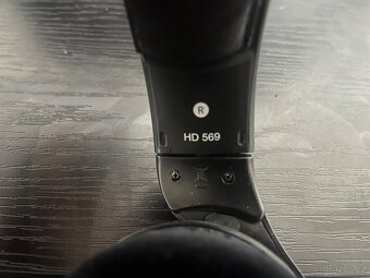 Sennheiser HD569 - 5