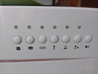 MALÁ STOLNÍ MYČKA NÁDOBÍ HYUNDAI - 5