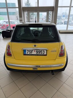 Mini Cooper 1,6 - 5