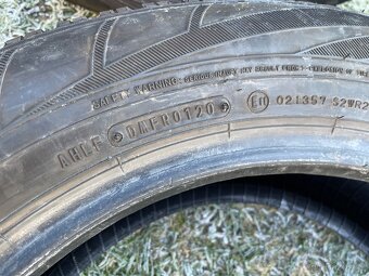 Falken 215/65R17 zimní 2ks - 5