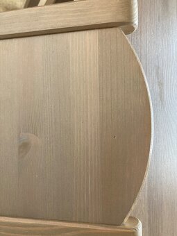 Prodám dětský stolek a 3 židličky - 5