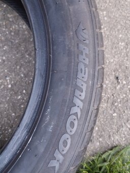 Pneu 195/50/15.Hankook - 5