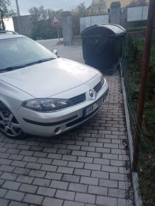 Nabídnu Renault laguna - 5