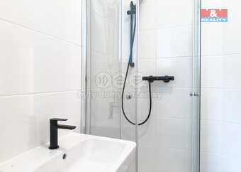 Prodej bytu 1+1, 41 m², Praha, ul. Vysočanské náměstí - 5