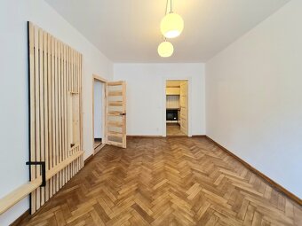 Prodej bytu 2+1 (50,5 m2), Baranova, Praha 3 - 5