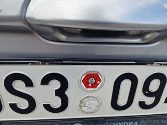 Nissan Micra 1.0 benzín (48 kW), rok 2004, najeto 195 000 km - 5