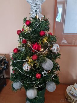 Umělý vánoční stromek - 5