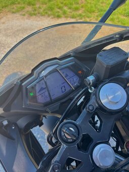 Yamaha yzf r125 2018 - 5