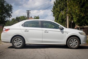 PEUGEOT 301 1.6 VTi Active 2013 - 5