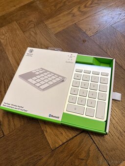 Belkin bezdrátová bluetooth numerická klávesnice YourType - 5