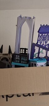 Domecek monster high velká škola - 5