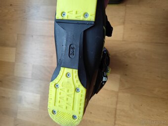 Prodám  lyžářské boty Fischer RC4 60, vel 245 (EU38.5) - 5