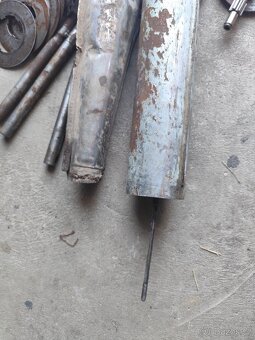 Úklid garáže Jawa dily - 5