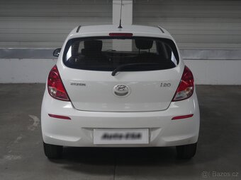 Hyundai I20 1.2i ,  63 kW benzín, 2012 - 5