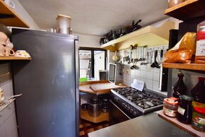 Restaurační zařízení v rekreační oblasti u rybníka Velký Vře - 5