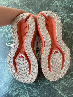 Salomon Ultra Glide 2 - 5