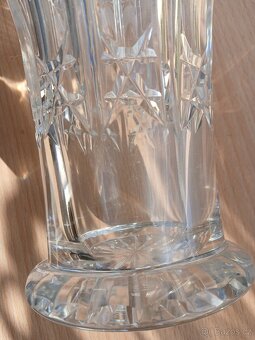 Broušená váza - 5