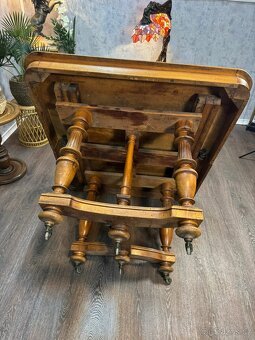 Starožitný jídelní stůl - 5