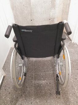 Skládací mechanický invalidní vozík - 5