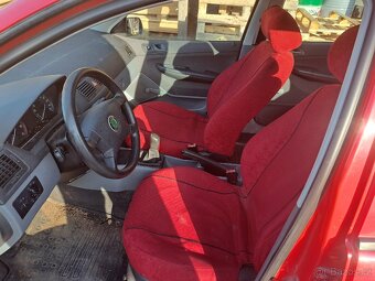 Škoda Fabia 1,4 MPi - 5
