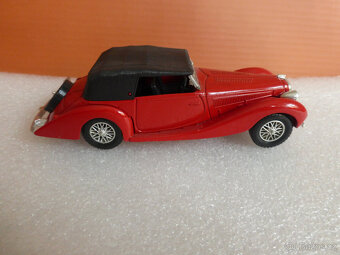 modely aut 1:43 6. - 5
