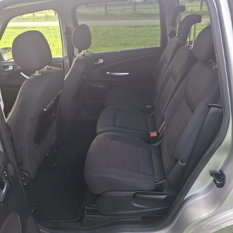 Ford galaxi 2.0tdcir.v.2012 7míst - 5