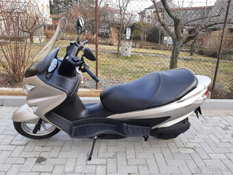 Suzuki burgman 200 - 5