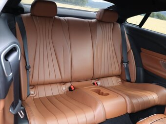 Mercedes-Benz Třídy E 3,0 E 400 4Matic Avantgarde (2017) - 5